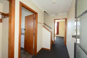 22 Barton Street, Brockville