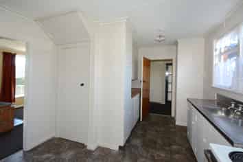22 Barton Street, Brockville