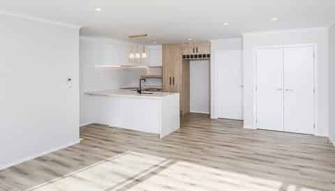 4/14 Hammond Street, Hamilton Central
