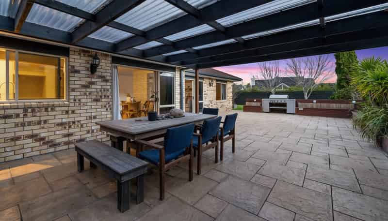 30 McLeod Place, Papamoa