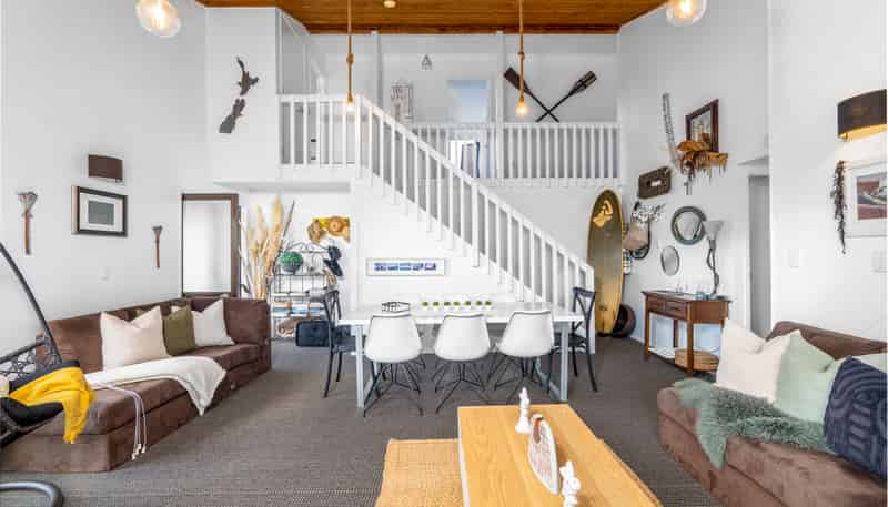 61 Stratford Drive, Cable Bay