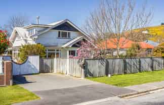 44 Bishopsworth Street, Hillsborough