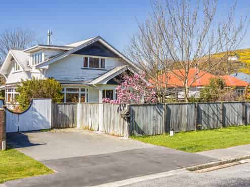 44 Bishopsworth Street, Hillsborough