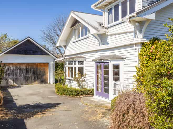 44 Bishopsworth Street, Hillsborough
