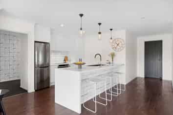 6 Avalanche Pl, Wanaka