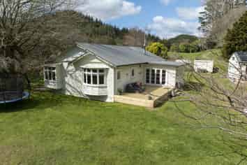 1207 State Highway 33, Okere Falls