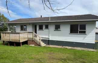 181 Royal Road, Massey
