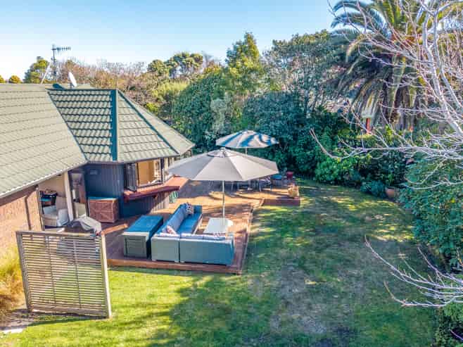 21 Hurunui Street, Waikanae