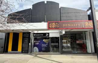 RETAIL IN THE CENTRE OF NEW LYNN
