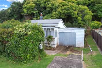 303 Campbell Street, Thames