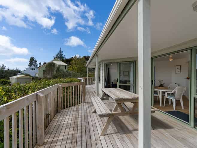 52 Hinemoa Terrace, Tairua