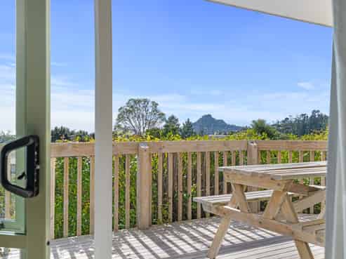 52 Hinemoa Terrace, Tairua