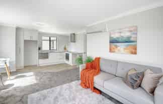 8 Mackie Mews, Mosgiel
