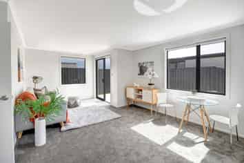 8 Mackie Mews, Mosgiel