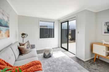 8 Mackie Mews, Mosgiel