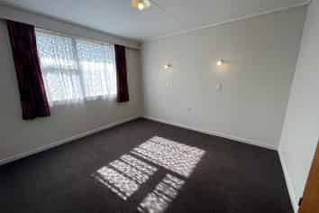 2/133A Ferguson Street, West End