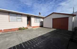 2/133A Ferguson Street, West End