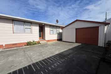 2/133A Ferguson Street, West End