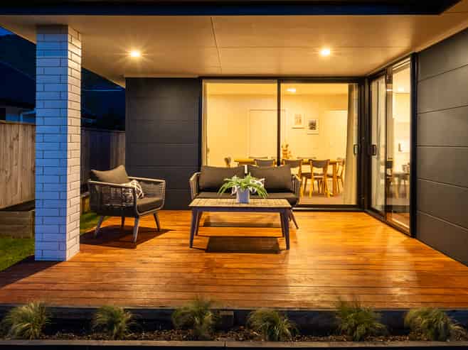 12 Teiaroa Street, Waikanae