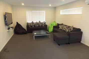 R5/28A Tika St, Riccarton