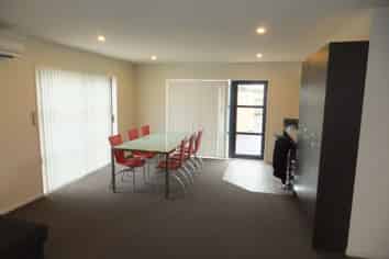 R5/28A Tika St, Riccarton
