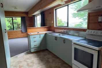 1170 Junction Road, Inglewood