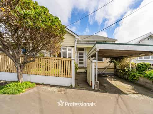 244 Rintoul Street, Berhampore