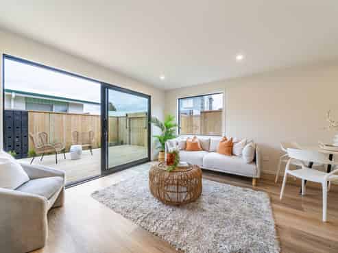 7/123 Knights Road, Hutt Central