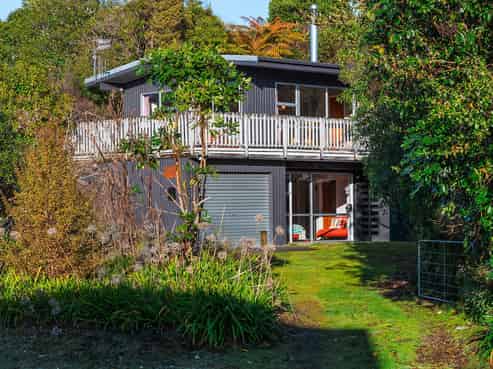 22 Manunui Street, Kuratau