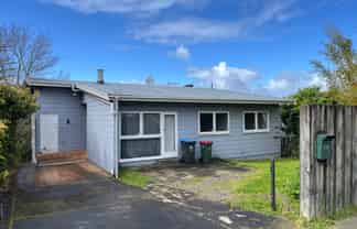 216 Hillsborough Road, Hillsborough
