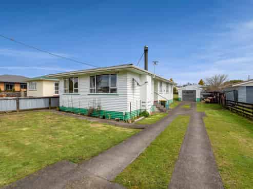 23 Orlando Street, Stratford