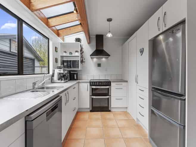 10 Angela Place, Kinloch
