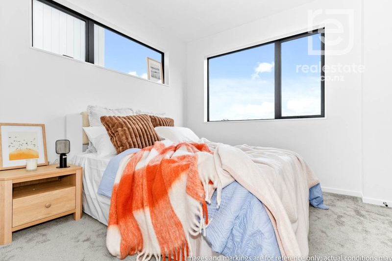 ANOTHER UNDER CONTRACT by Lillian  Chen ! – pohled 6
