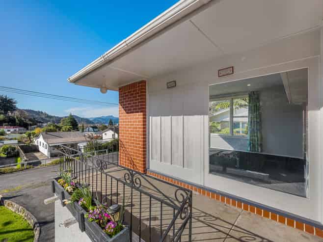 38 South Terrace, Picton