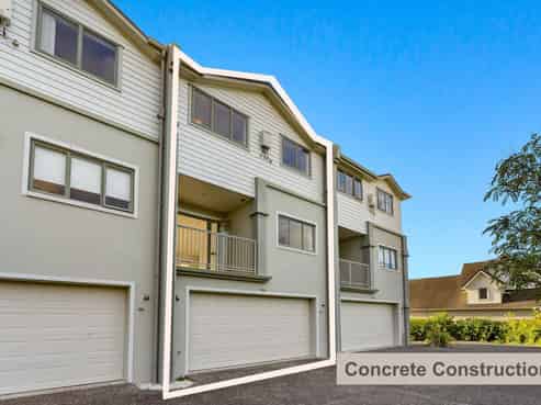 2/11 Hatfield Place, Albany Heights