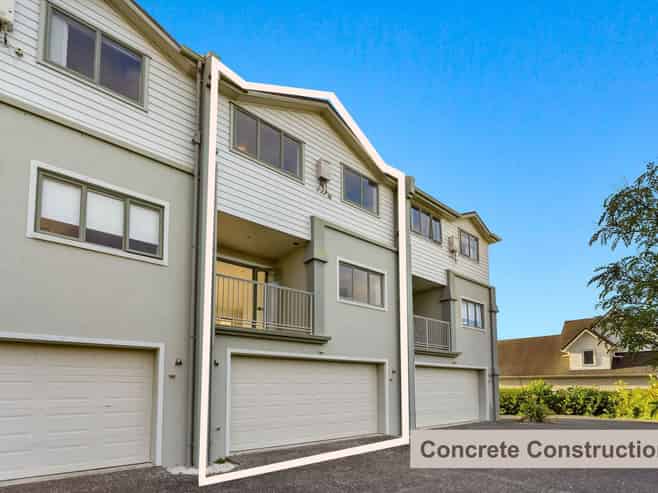 2-11 Hatfield Place, Albany