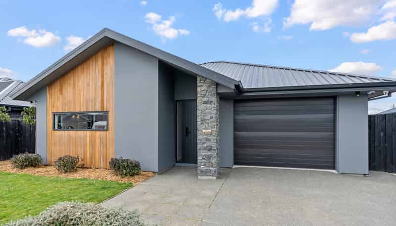 11 Kotua Street, Woodend