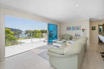 169 Main Road, Tairua