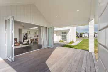 24 Kaimai Drive, Matamata