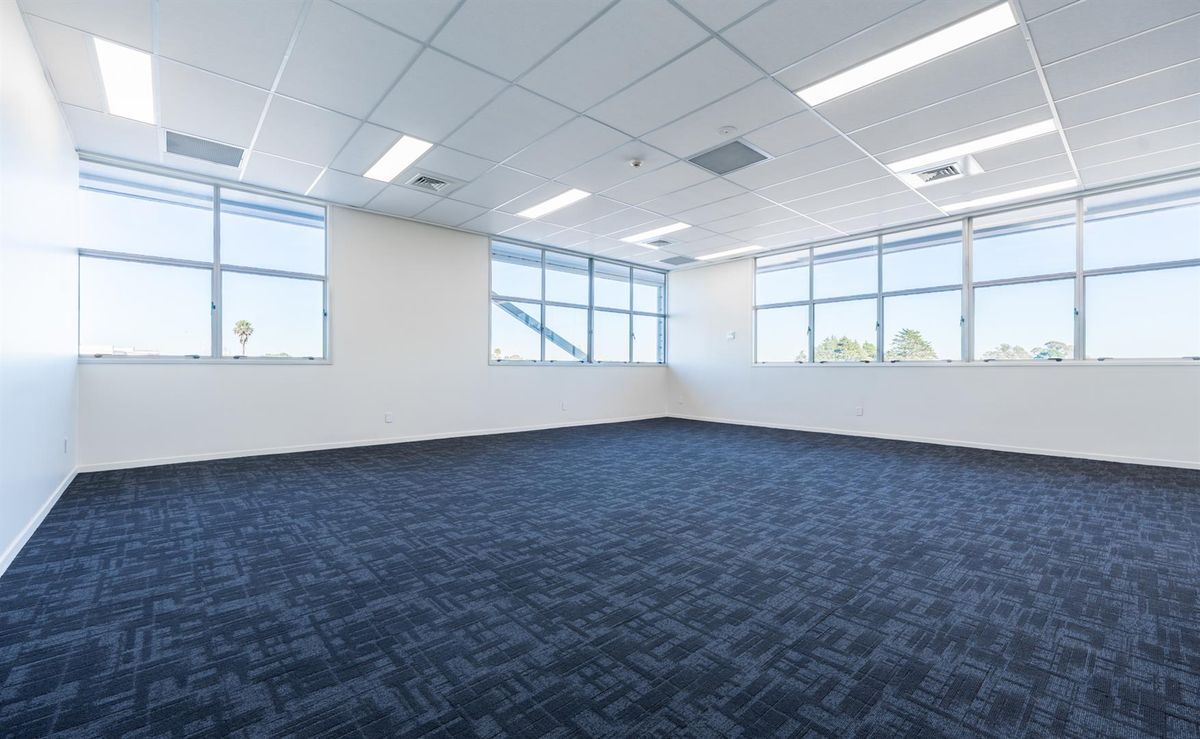 Office Space in Prime Location – pohled 2