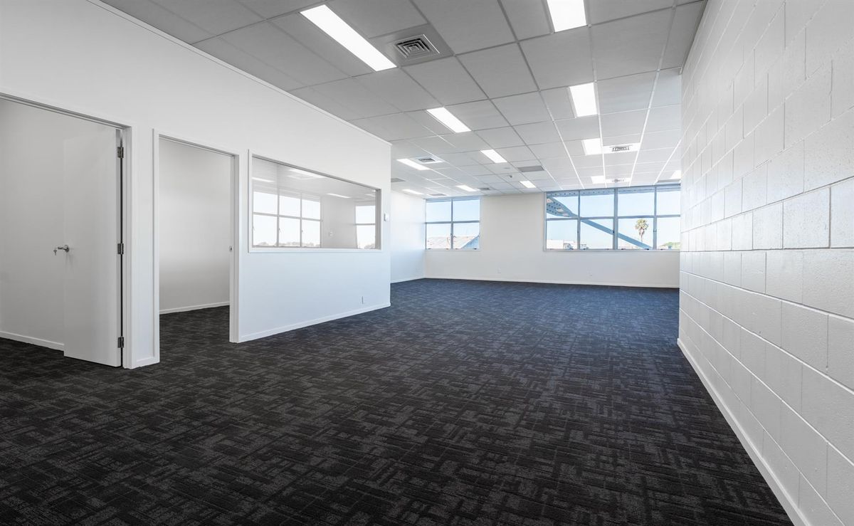 Office Space in Prime Location – pohled 4