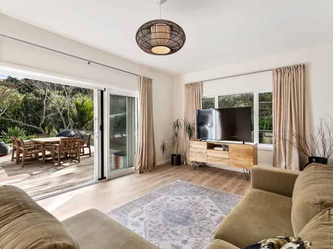 57 Buckleton Road, Tawharanui Peninsula