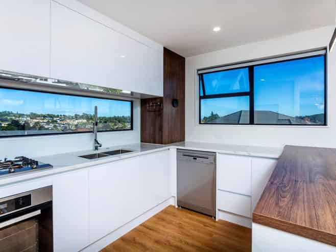 1B Lemon Grove Lane, Greenhithe