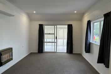 Manawatu / Whanganui - Address withheld