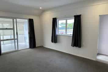 Manawatu / Whanganui - Address withheld