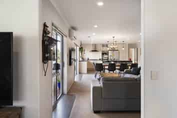 31 Pony Park Place, Beachlands