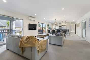 31 Pony Park Place, Beachlands