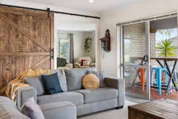 31 Pony Park Place, Beachlands