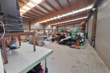 Modern Workshop/Warehouse - Stratford