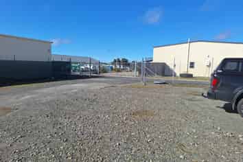 Modern Workshop/Warehouse - Stratford